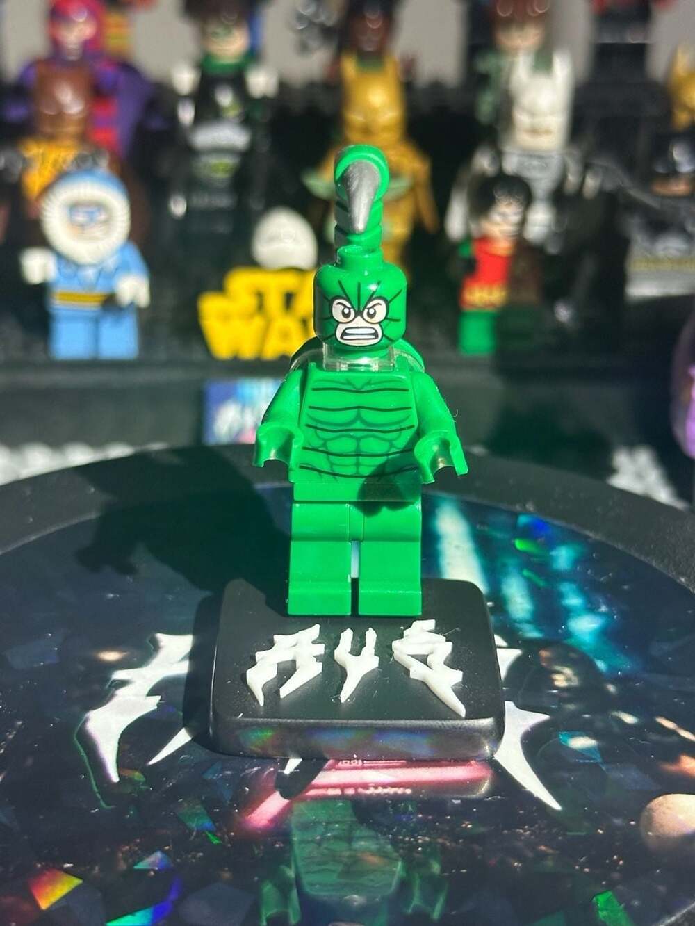 LEGO Super Heroes - Scorpion Minifigure